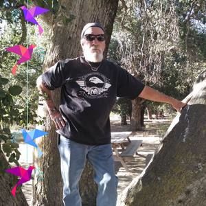 Meet your Posher, Tom